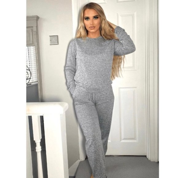 Pants - Gray Long Sleeve Top and Joggers Jogger Pants Two Piece Set